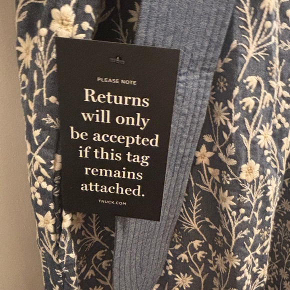 Tuckernuck Embroidered Chambray Wildflower Meadows Prescott Dress - XXL - Picture 4 of 4